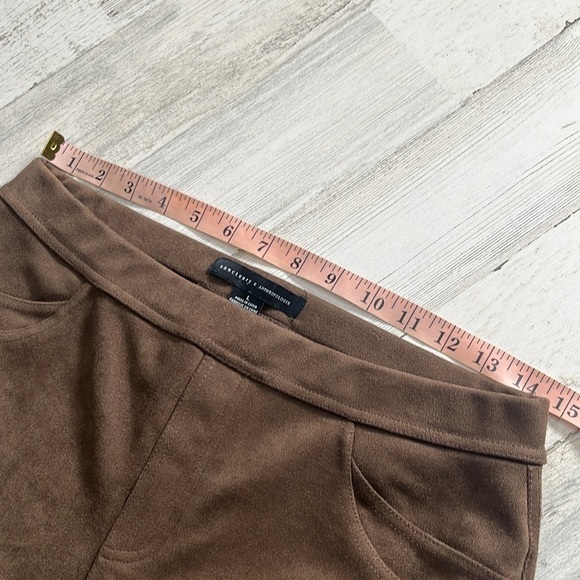 Sanctuary X Anthropologie Mona Chocolate Sueded Legging Size L - Picture 12 of 12
